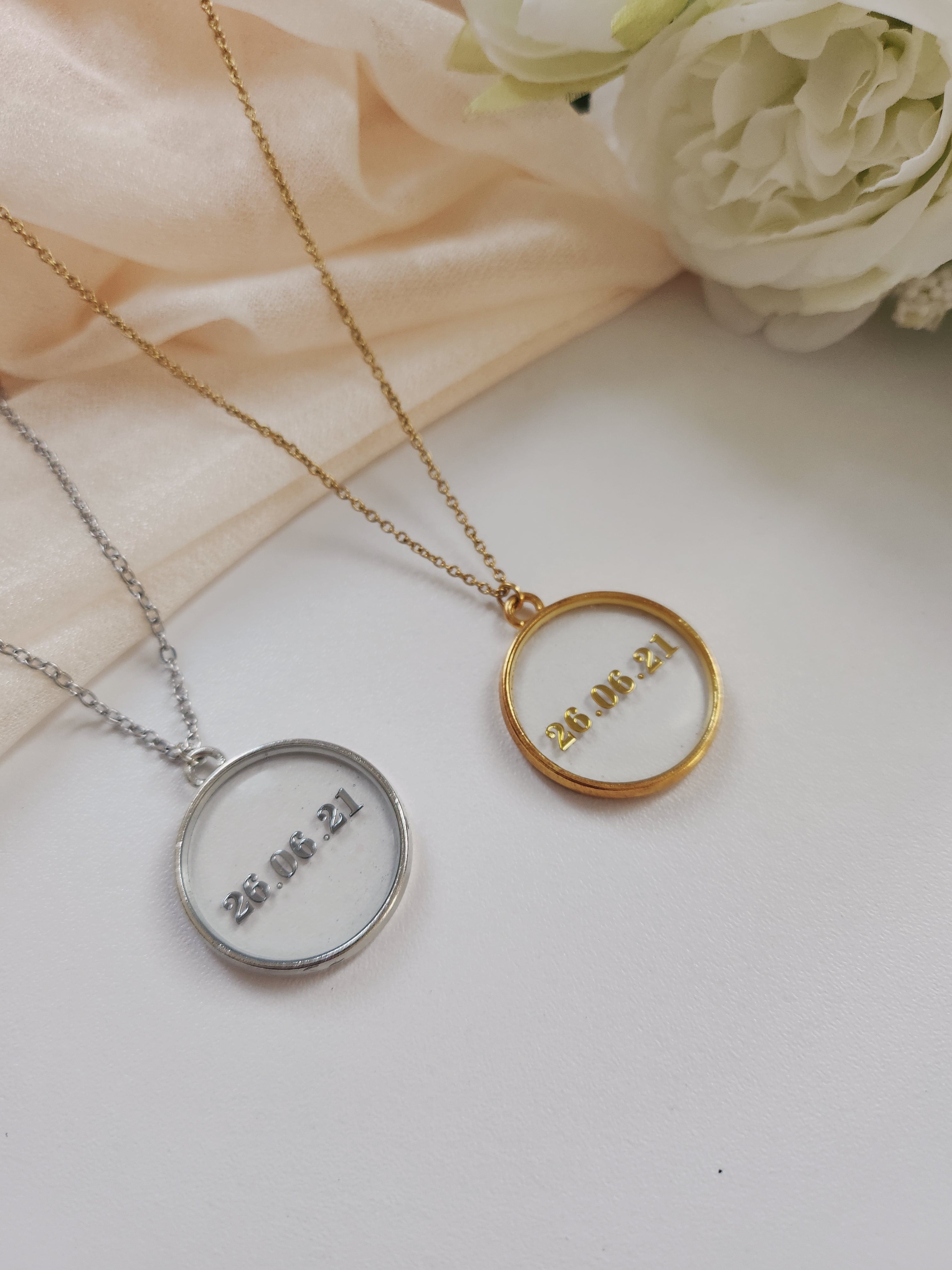 Collier date (à personnalisé)