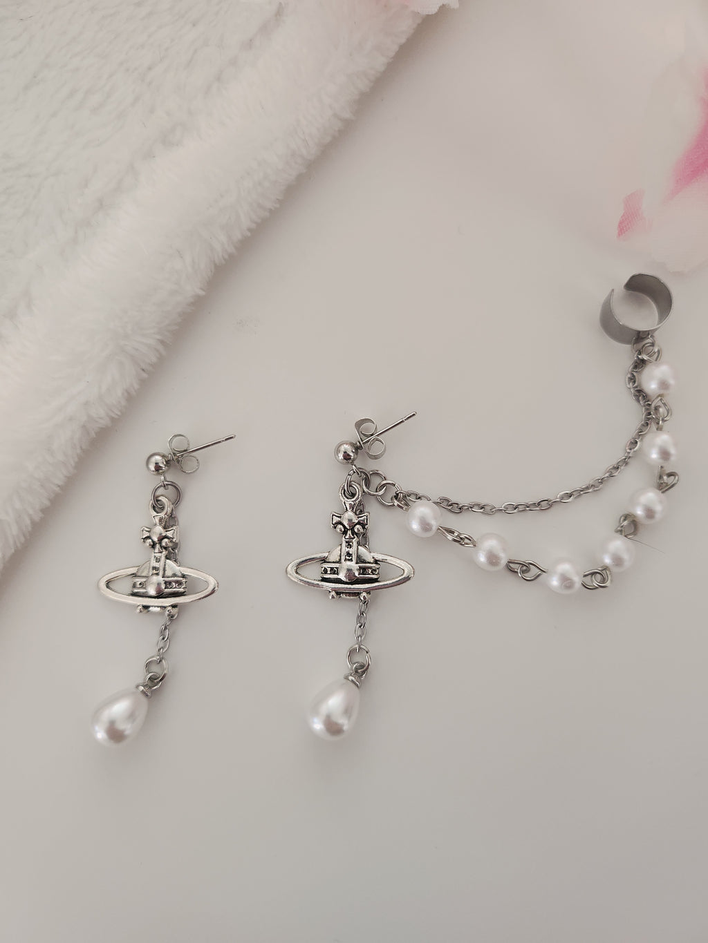 Boucle d'oreille & faux hélix "Hachiko"