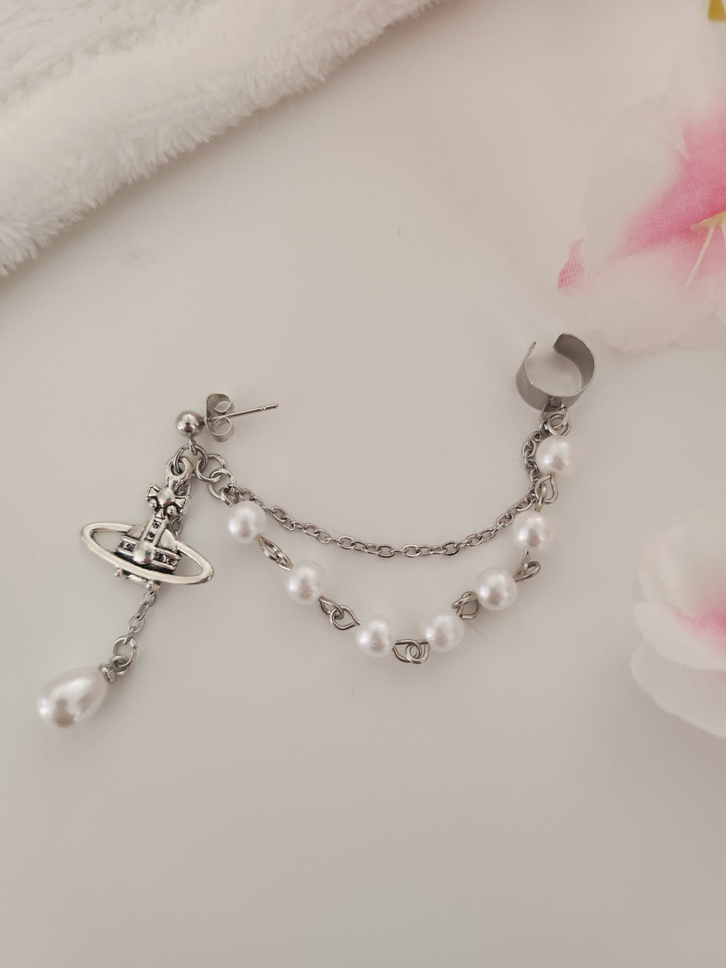 Boucle d'oreille & faux hélix "Hachiko"