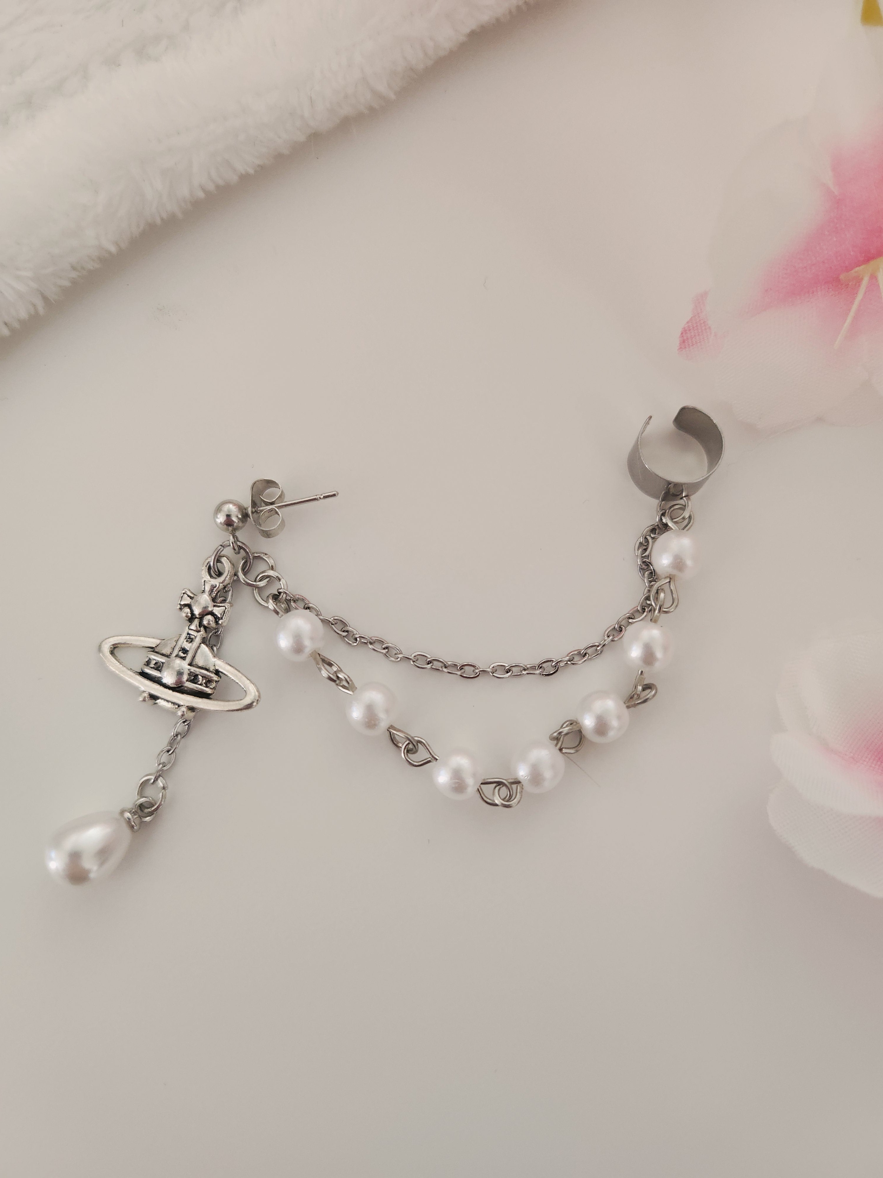 Boucle d'oreille & faux hélix "Hachiko"