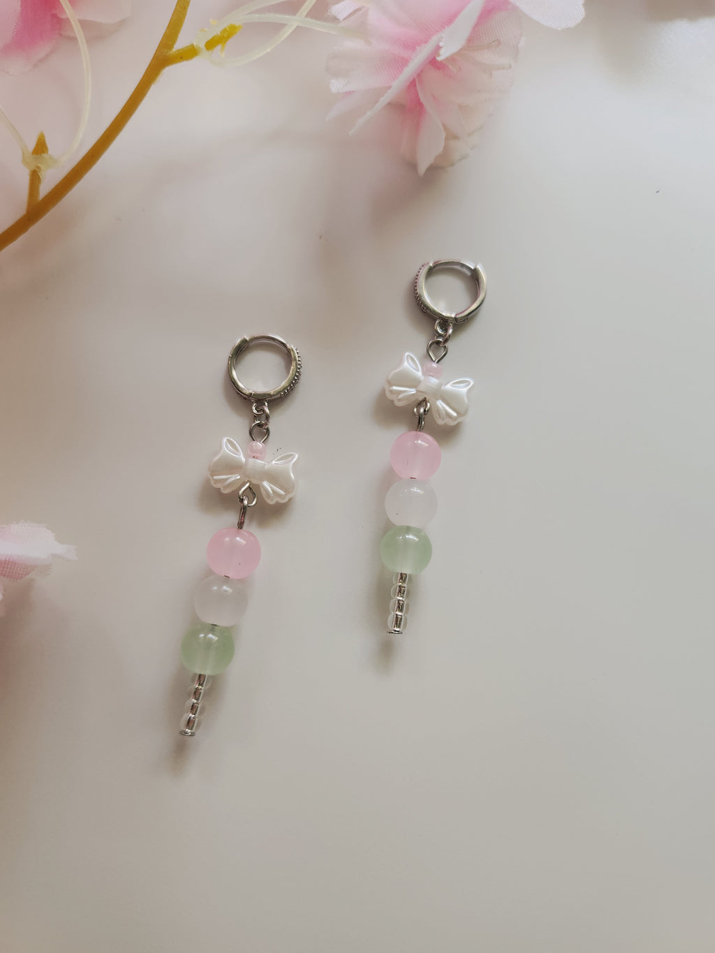 Boucle d'oreille dango - Noeud