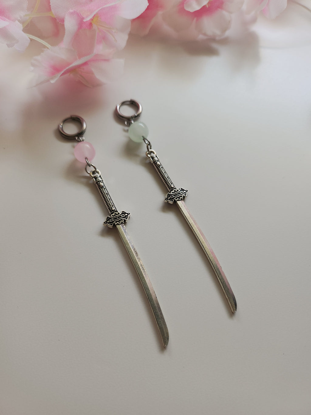 Boucle d'oreille katana