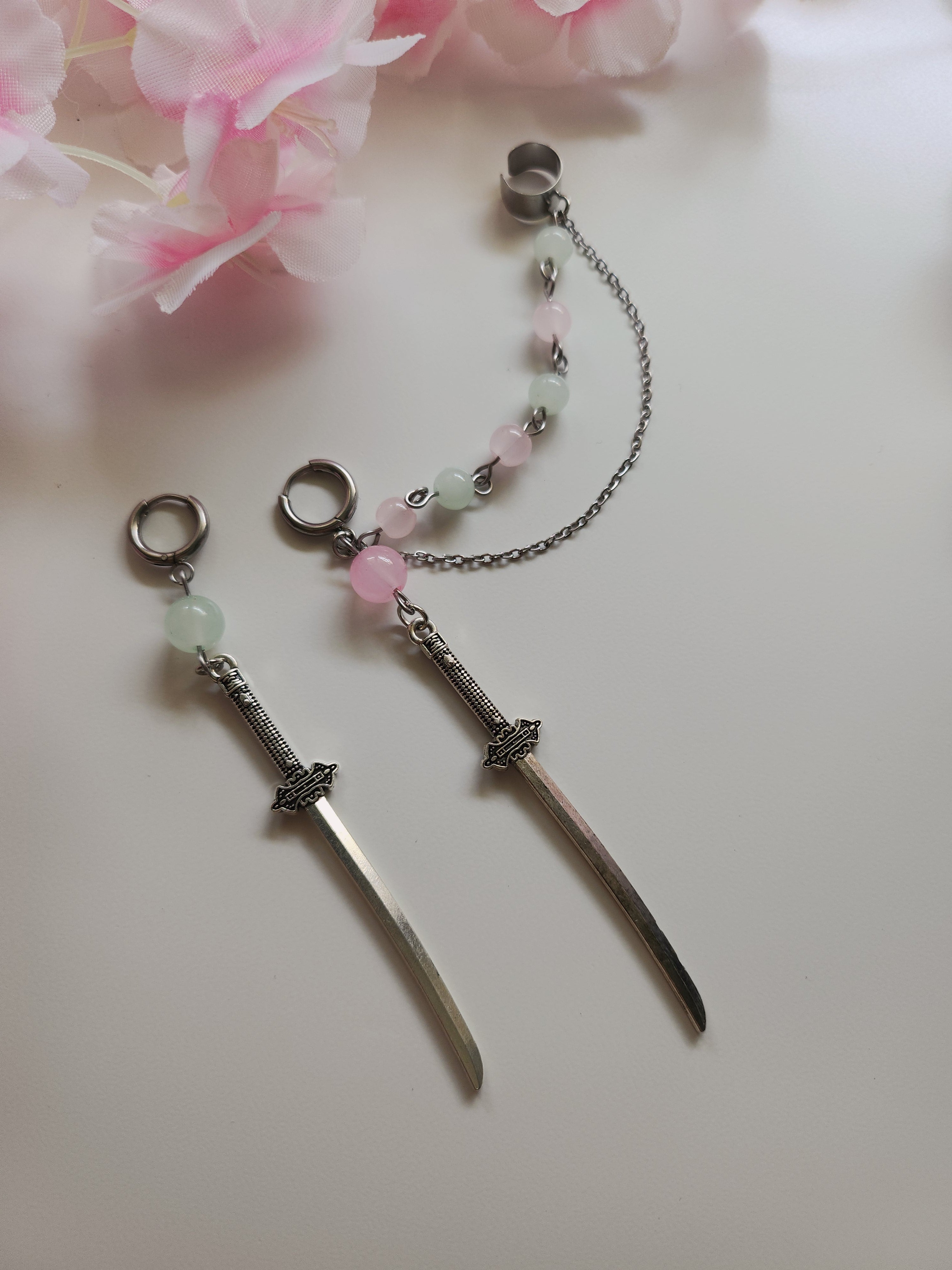 Boucle d'oreille et faux hélix katana