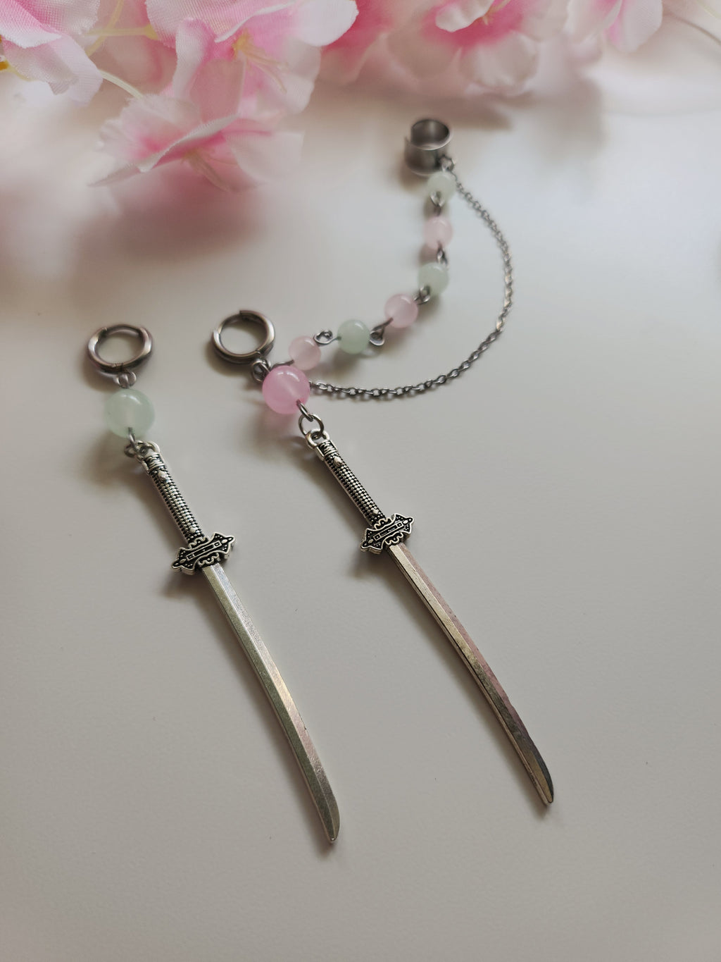 Boucle d'oreille et faux hélix katana